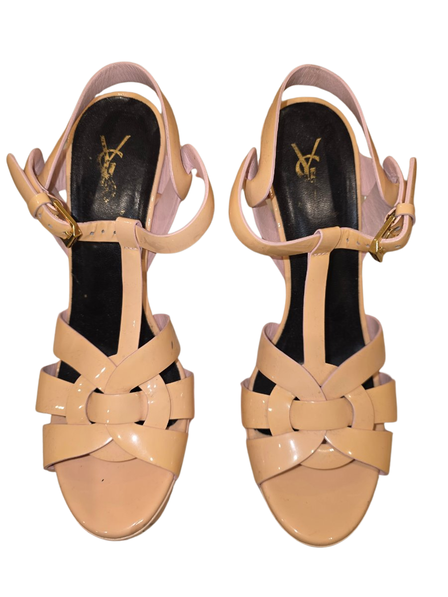 Pink Heels - Main view