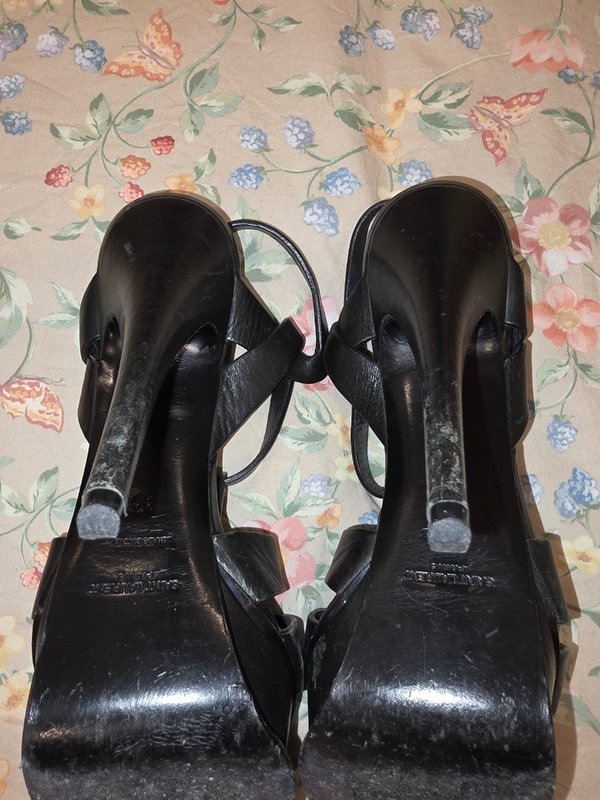 Black Heels - View 4