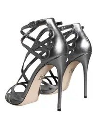 Silver Heels - View 2