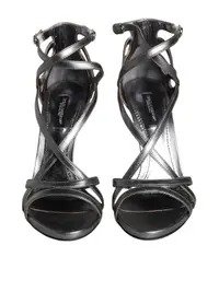Silver Heels - View 4