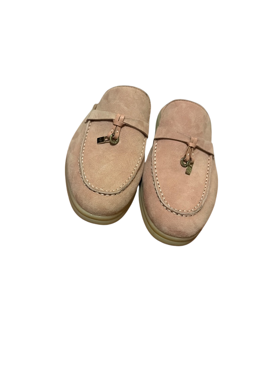 Pink Flats - Main view