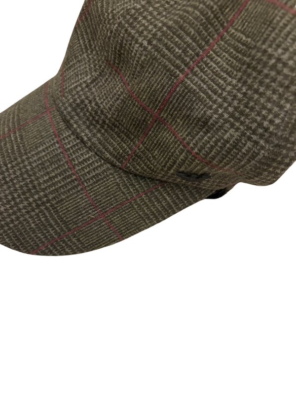 Grey Cap