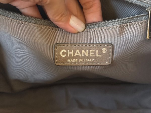Shoulder Bag - View 3
