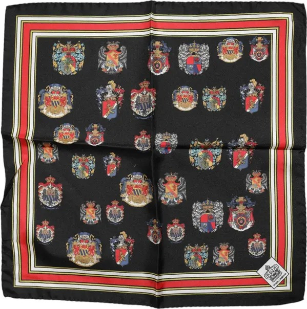 Black Scarf - Main view