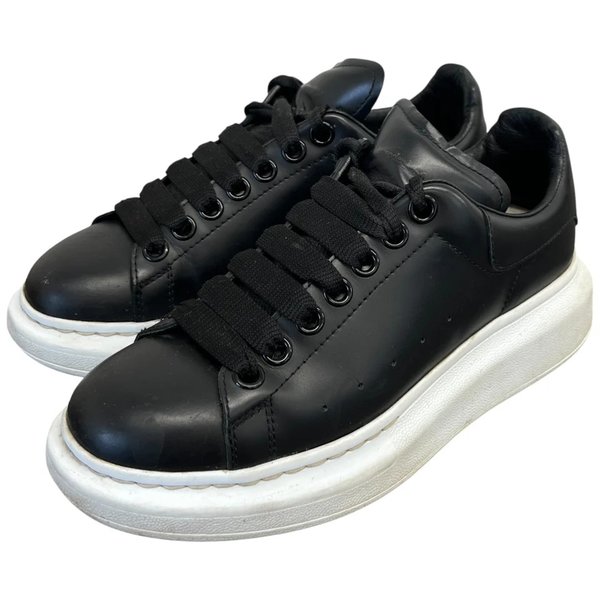 Black Sneakers - View 1