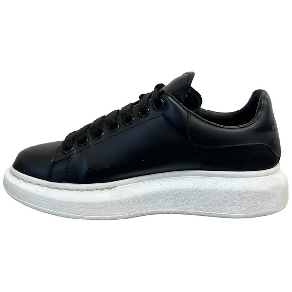 Black Sneakers - View 3