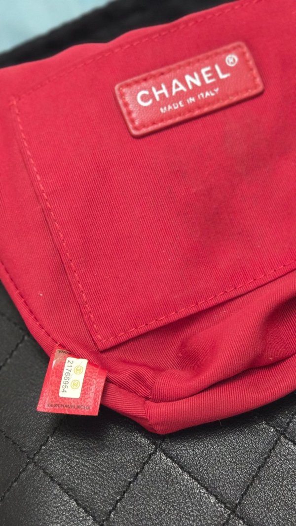 Shoulder Bag - View 4