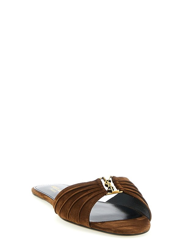 Brown Flats - View 2