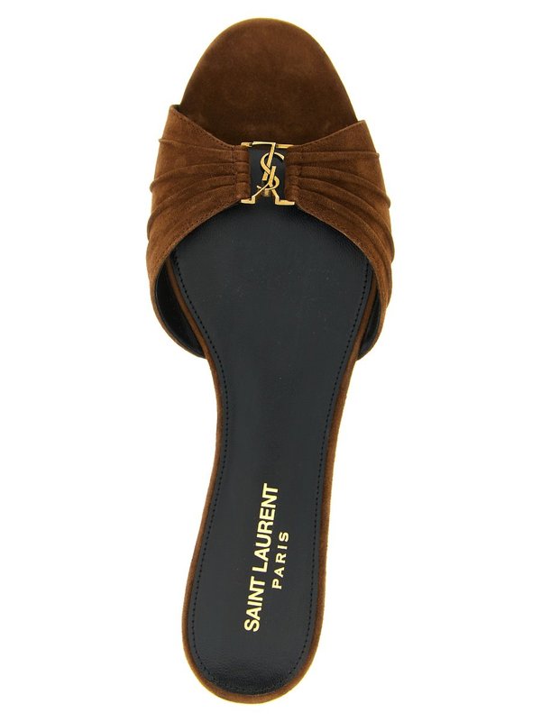 Brown Flats - View 4