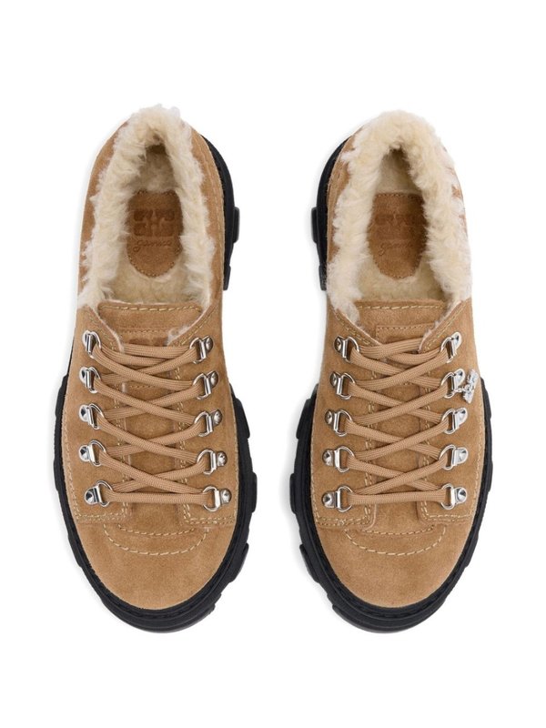 Brown Flats - View 2