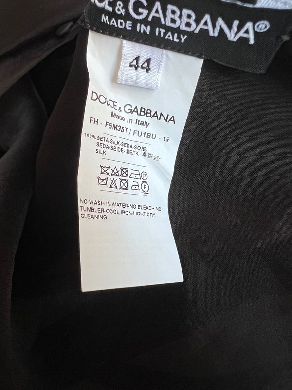 Black Shirt - View 4
