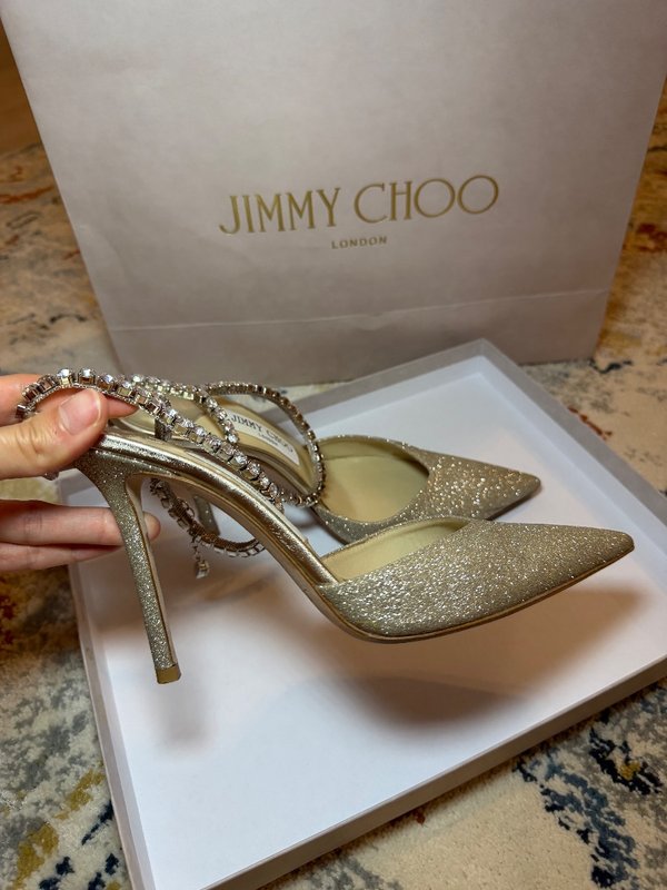 Silver Heels - View 4